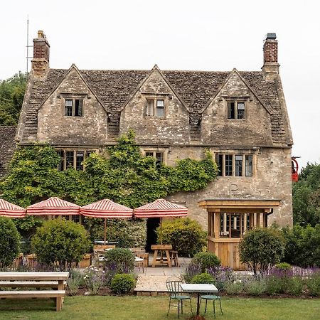 Hotel The Double Red Duke, Cotswolds Witney Exterior foto